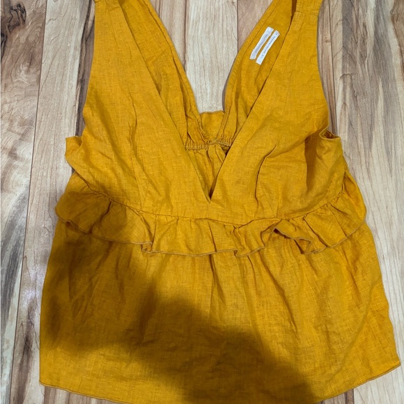 Urban Outfitters Top - Picture 1 of 3